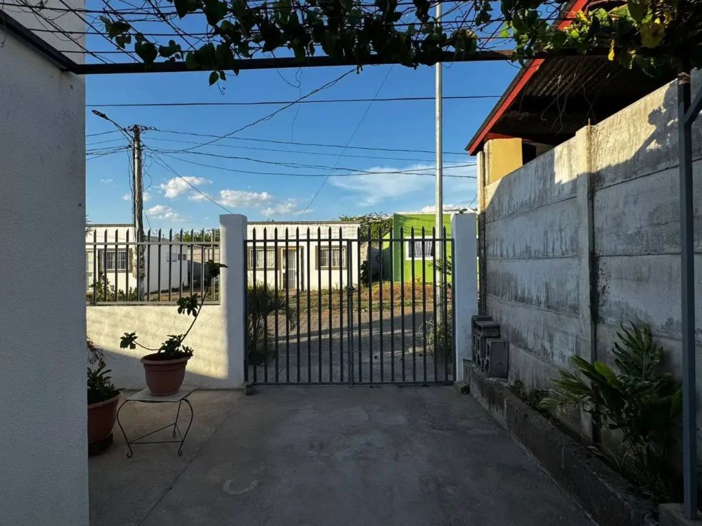 Casa en Venta Residencial Vistas del Momotombo-10