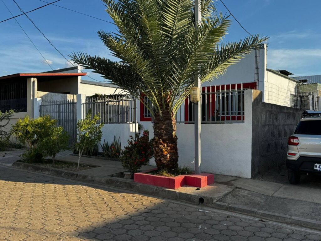 Casa en Venta Residencial Vistas del Momotombo-2