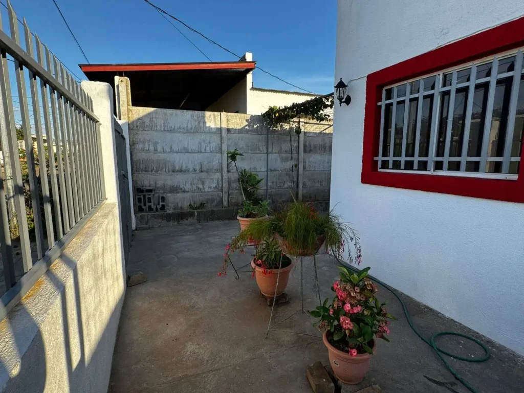 Casa en Venta Residencial Vistas del Momotombo-8