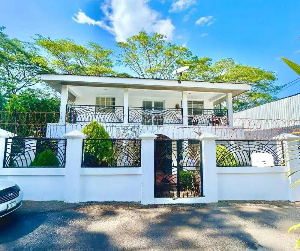 Complejo de Apartamentos en Venta | Carretera Sur Km 8