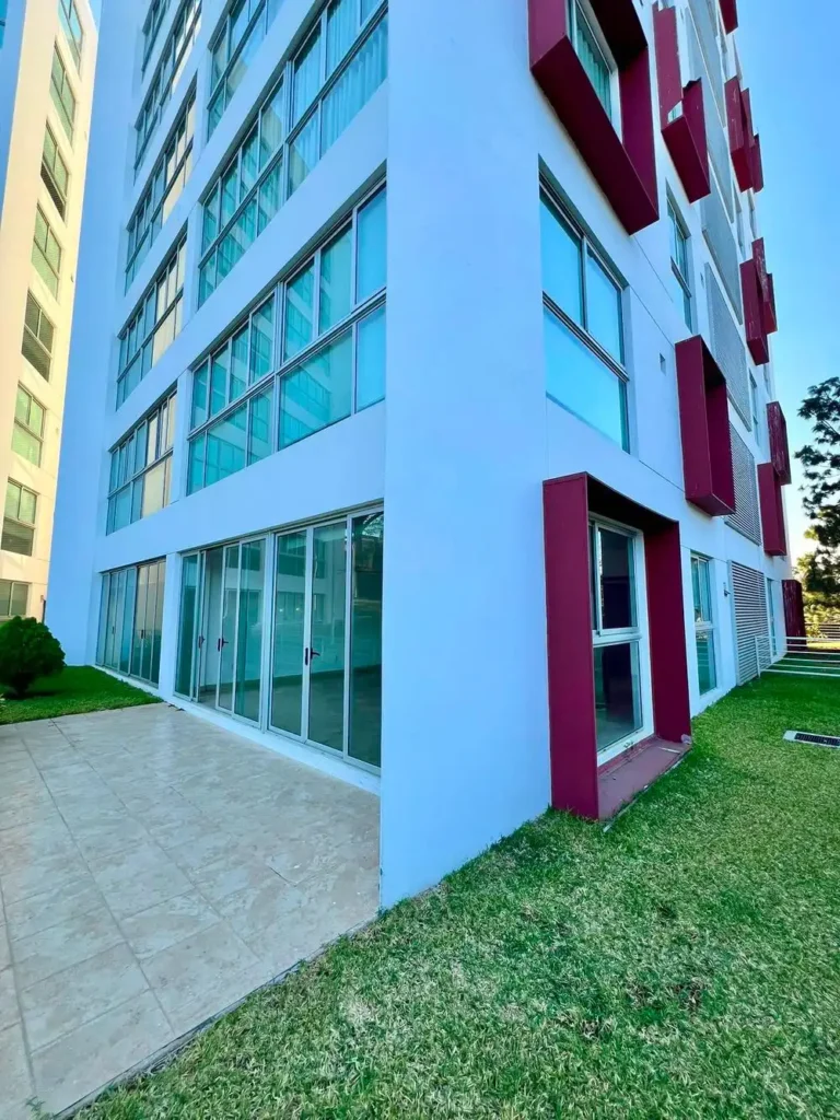 Apartamento en Venta Pinares de Santo Domingo-2