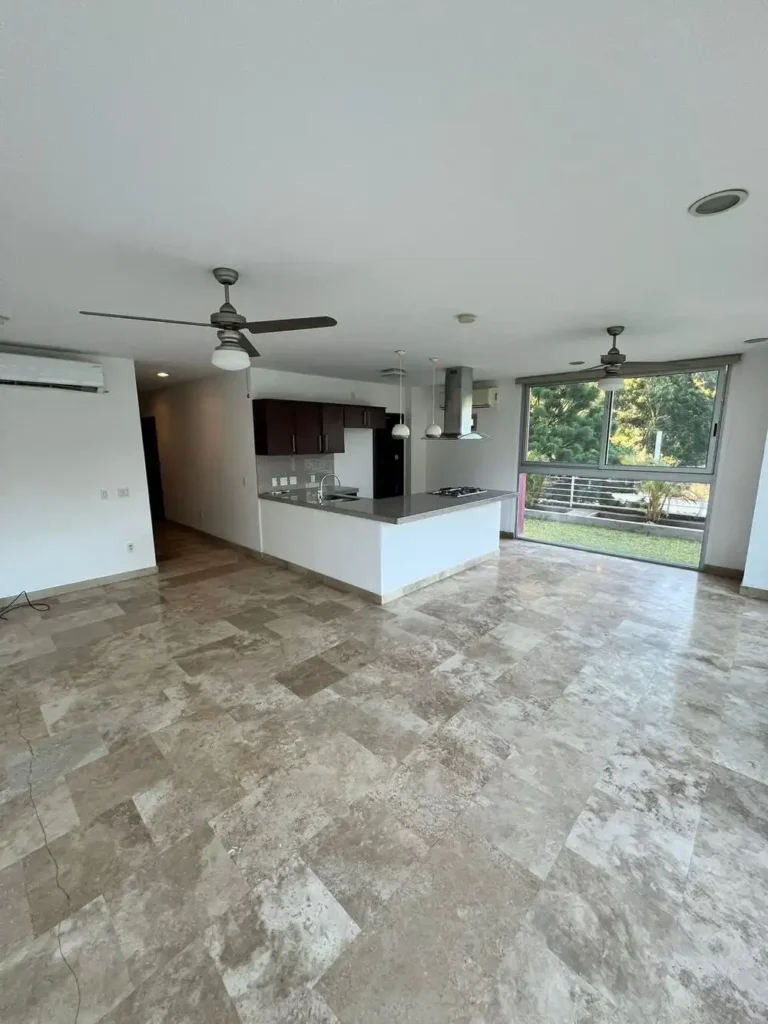 Apartamento en Venta Pinares de Santo Domingo-6